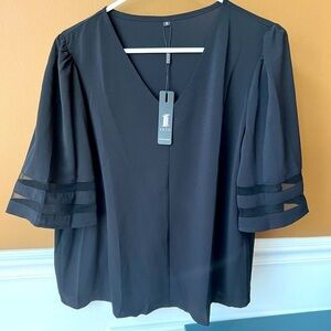 Inin Women’s Black V-neck Blouse Size Medium Brand New Business Casual